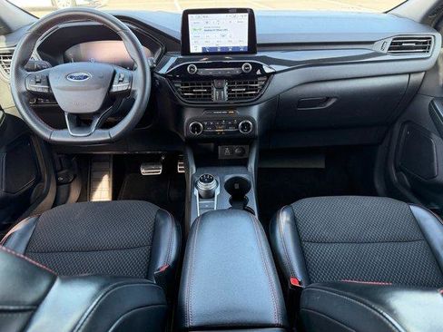 Used 2024 Ford Escape ST-Line image 17