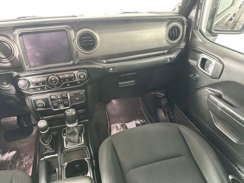 Used 2022 Jeep Gladiator Sport AWD/4WD image 27