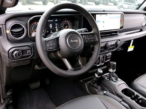 New 2026 Jeep Gladiator Sport AWD/4WD image 8
