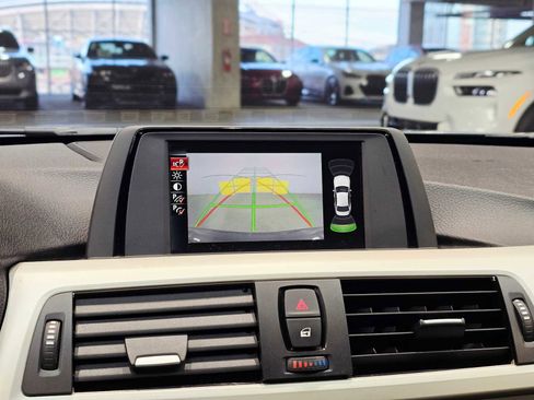 Used 2015 BMW 320i Sedan image 13