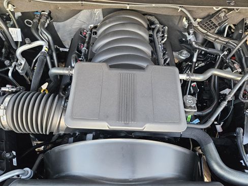 New 2026 Chevrolet Silverado 2500 Custom w/ Custom Value Package AWD/4WD image 20