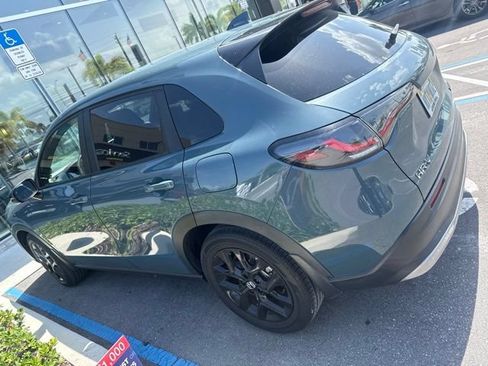 Used 2025 Honda HR-V Sport image 6