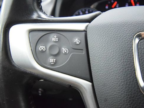 Used 2020 GMC Terrain SLT AWD/4WD image 34