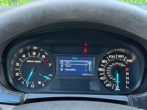 Used 2011 Ford Edge SE FWD image 28