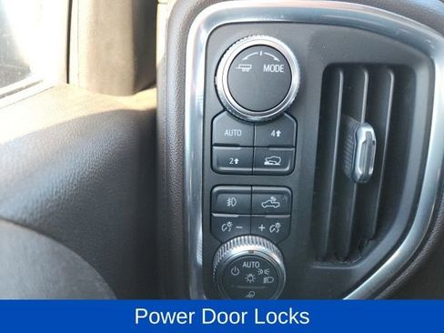 Used 2021 GMC Sierra 1500 SLT image 23