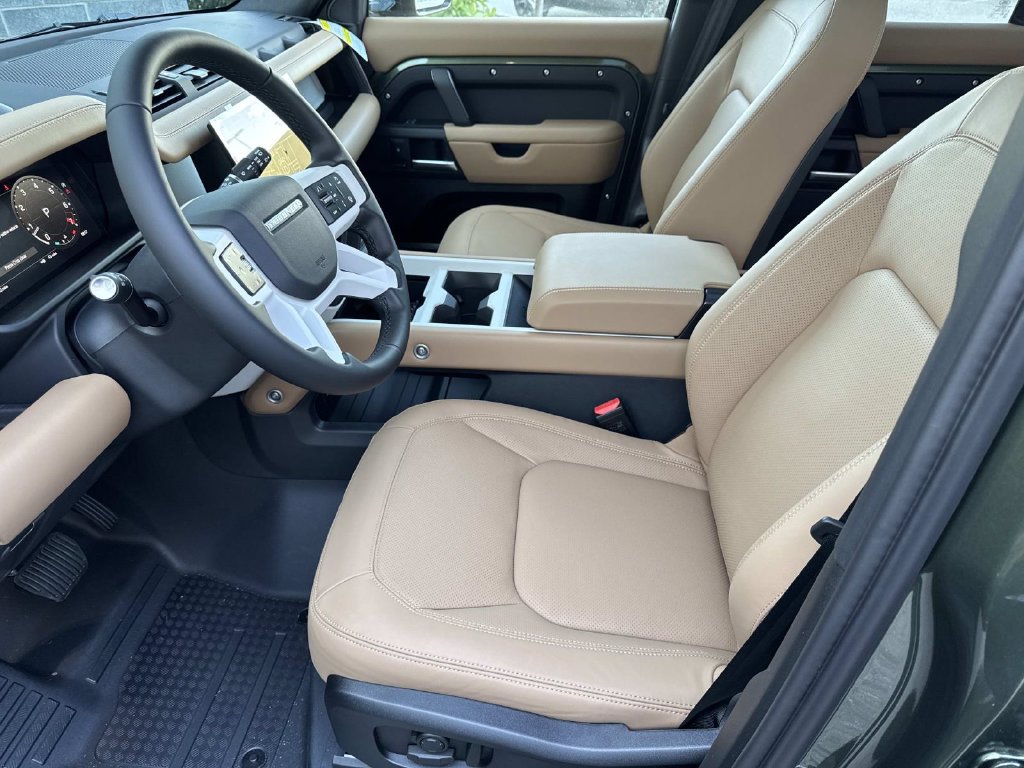 New 2026 Land Rover Defender 110 S AWD/4WD image 22