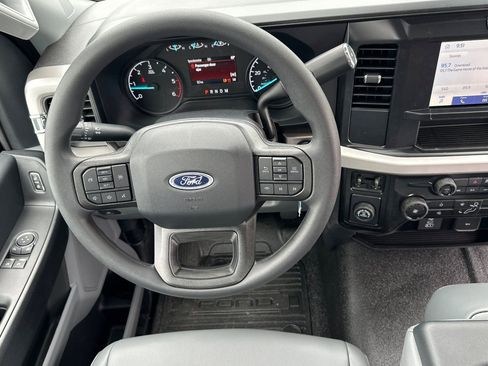 New 2025 Ford F350 XL w/ XL Chrome Package image 23