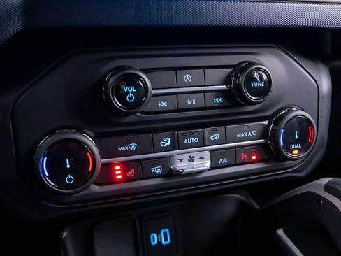 Used 2022 Ford Bronco Outer Banks image 23