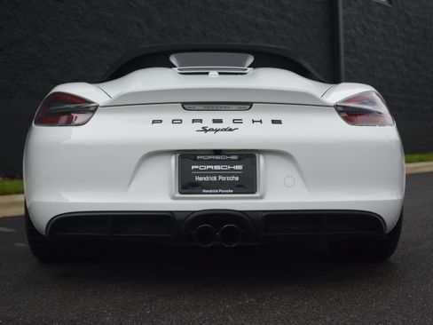 Certified 2016 Porsche Boxster Spyder RWD image 6