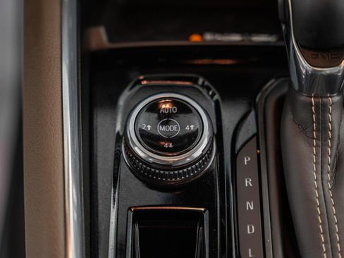 Used 2026 GMC Canyon Denali image 26