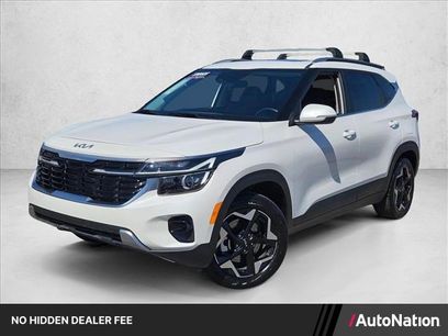 Used 2025 Kia Seltos EX w/ EX Sunroof Package