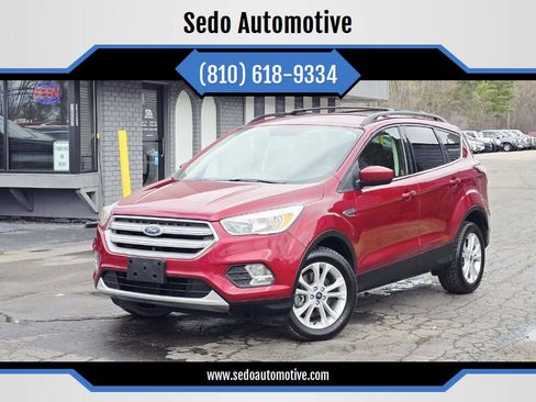 Used 2018 Ford Escape SE AWD/4WD image 1