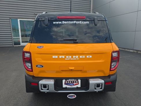 New 2026 Ford Bronco Sport Outer Banks w/ Sasquatch Outer Banks Package AWD/4WD image 9
