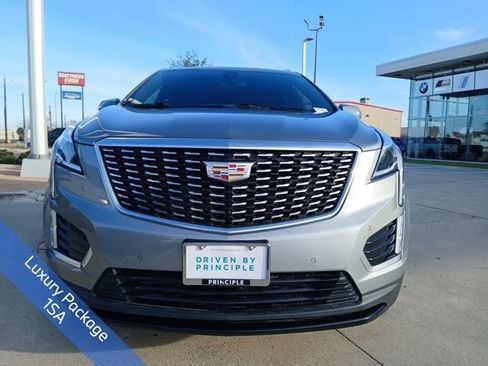 Used 2023 Cadillac XT5 Luxury w/ LPO, Floor Liner Package image 2