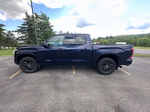 Used 2023 Toyota Tundra Platinum AWD/4WD image 6