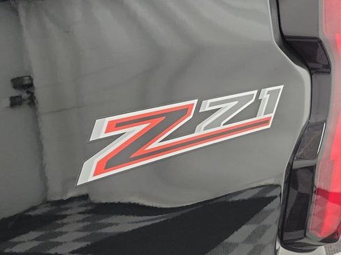 Used 2026 Chevrolet Colorado Z71 AWD/4WD image 8