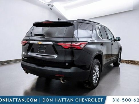 Used 2023 Chevrolet Traverse LT image 32