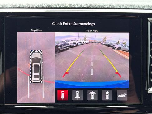 New 2026 Chrysler Pacifica Select image 24