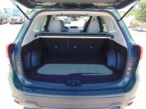 Certified 2023 Subaru Forester Premium AWD/4WD image 24
