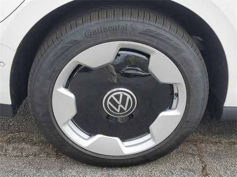 New 2025 Volkswagen ID. Buzz Pro S image 8