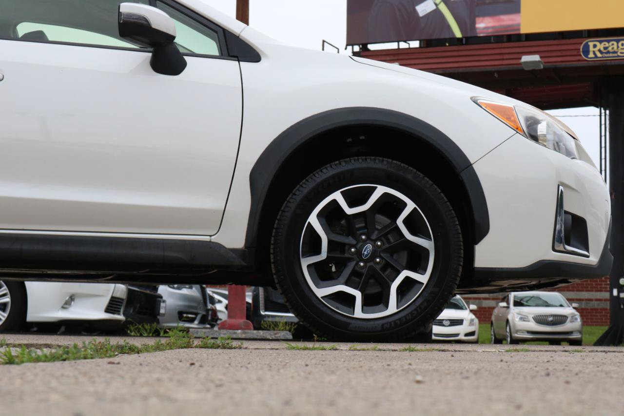 Used 2017 Subaru Crosstrek 2.0i Limited AWD/4WD image 7