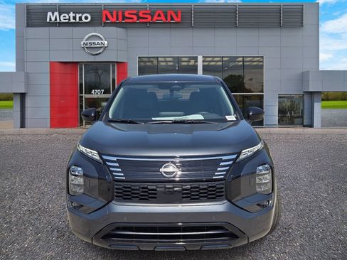 New 2026 Nissan Rogue SL AWD/4WD image 2