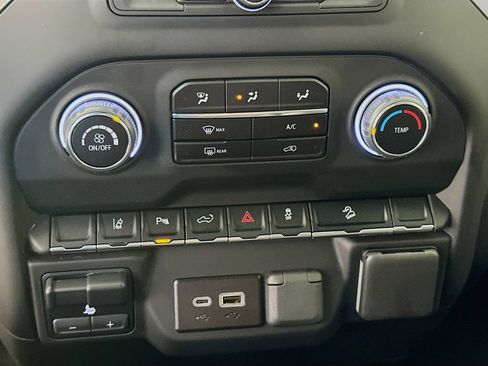 Used 2025 Chevrolet Silverado 2500 Custom w/ Custom Value Package AWD/4WD image 15