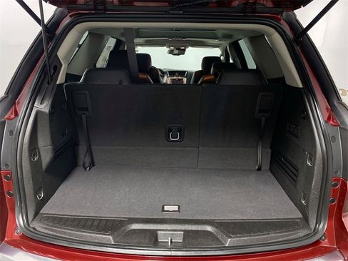 Used 2017 GMC Acadia Limited SLT image 25