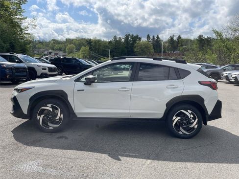 New 2026 Subaru Crosstrek 2.5i Limited AWD/4WD image 2