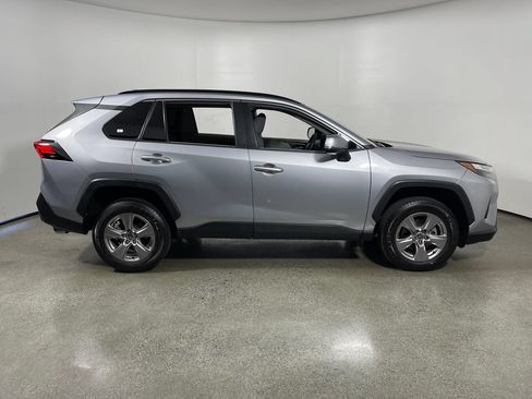 Used 2023 Toyota RAV4 XLE FWD image 2