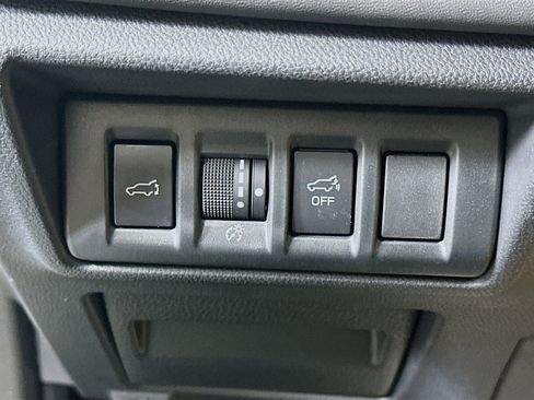 Used 2023 Subaru Outback Limited XT image 17