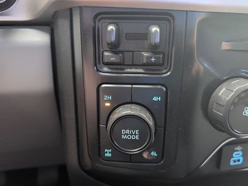 Used 2023 Ford F250 XL w/ STX Appearance Package AWD/4WD image 15