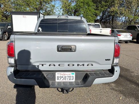 Used 2021 Toyota Tacoma TRD Sport w/ TRD Premium Sport Package image 6