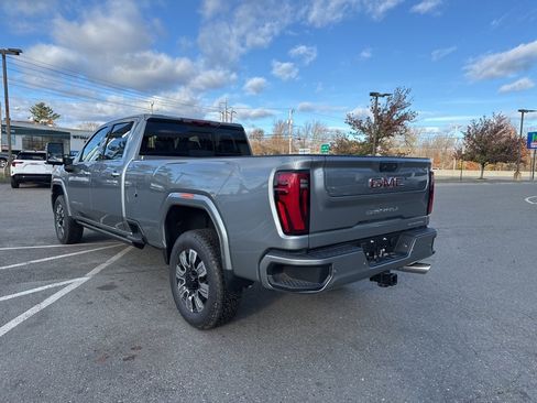 New 2026 GMC Sierra 2500 Denali w/ Denali Reserve Package image 4