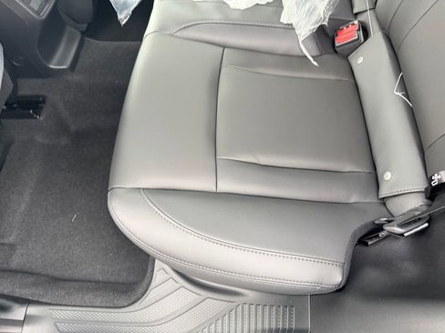 New 2026 Subaru Outback Premium AWD/4WD image 8