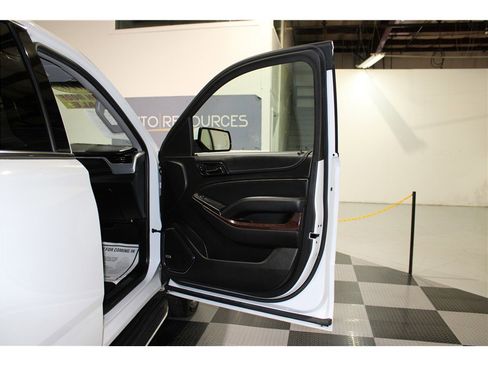 Used 2016 GMC Yukon SLT w/ Open Road Package image 29