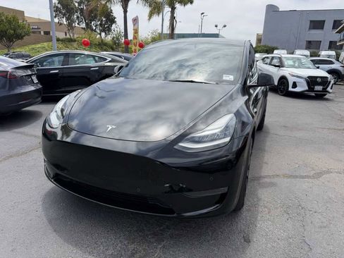 Used 2021 Tesla Model Y Long Range AWD/4WD image 5