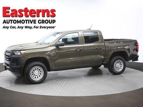 Used 2024 Chevrolet Colorado W/T RWD image 57