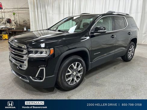 Used 2023 GMC Acadia SLT FWD image 4