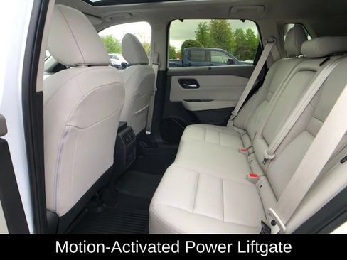 Certified 2025 Nissan Rogue SL w/ SL Premium Package AWD/4WD image 26