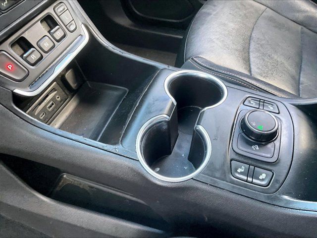 Used 2019 GMC Terrain SLT w/ Preferred Package FWD image 15