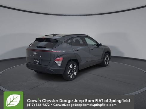 Used 2025 Hyundai Kona SEL FWD image 14