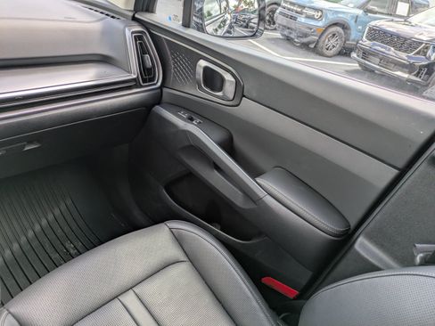 Certified 2026 Kia Sorento S w/ S Panoramic Sunroof Package FWD image 14