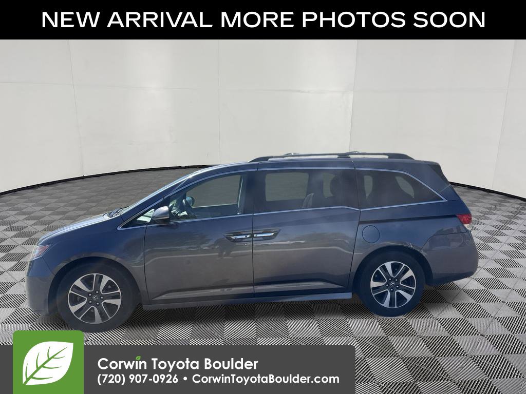 Used 2016 Honda Odyssey Touring image 4