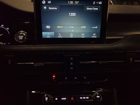 Used 2022 Lincoln Corsair AWD w/ Premium Package image 25