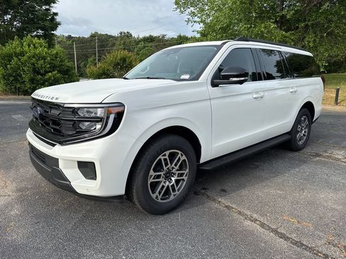 New 2026 Ford Expedition Max Active RWD image 8