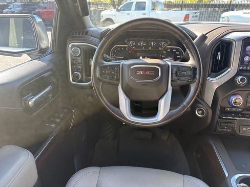 Used 2022 GMC Sierra 1500 SLT w/ SLT Premium Plus Package AWD/4WD image 5