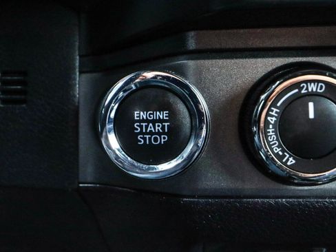 Used 2021 Toyota Tacoma TRD Sport w/ TRD Premium Sport Package image 18