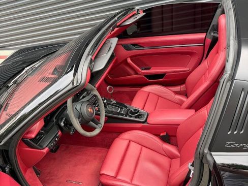 Used 2025 Porsche 911 Targa 4 GTS AWD/4WD image 12