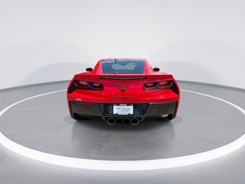 Used 2014 Chevrolet Corvette Stingray Coupe RWD image 8